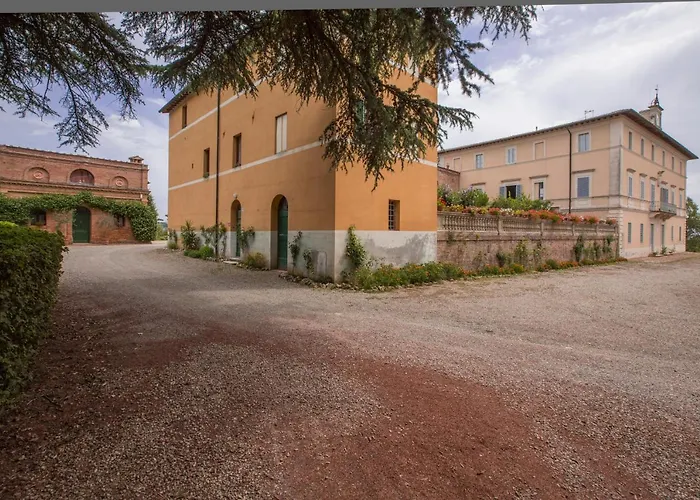 ファームステイ Borgo Certano - In Toscana シエーナ