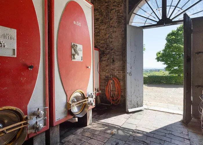 Lantgård Borgo Villa Certano - Case Vacanza In Toscana *