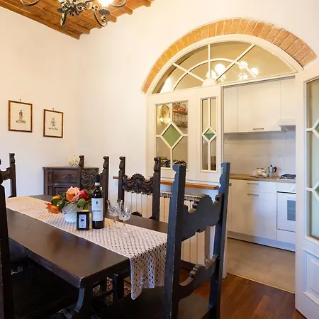 Borgo Villa Certano - Case Vacanza In Toscana Siena