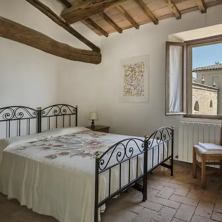 Borgo Villa Certano - Case Vacanza In Toscana Siena