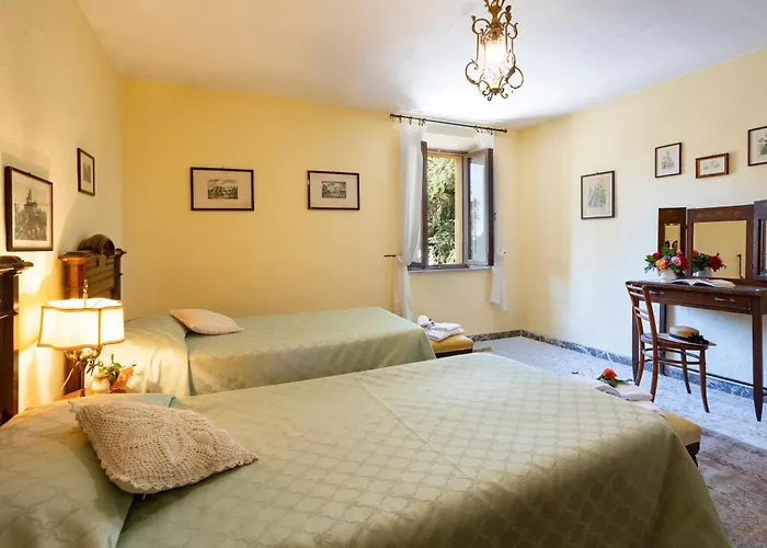 Agroturismo Borgo Certano - In Toscana Siena