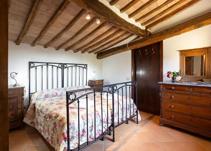 Farm stay Borgo Villa Certano - Case Vacanza In Toscana *